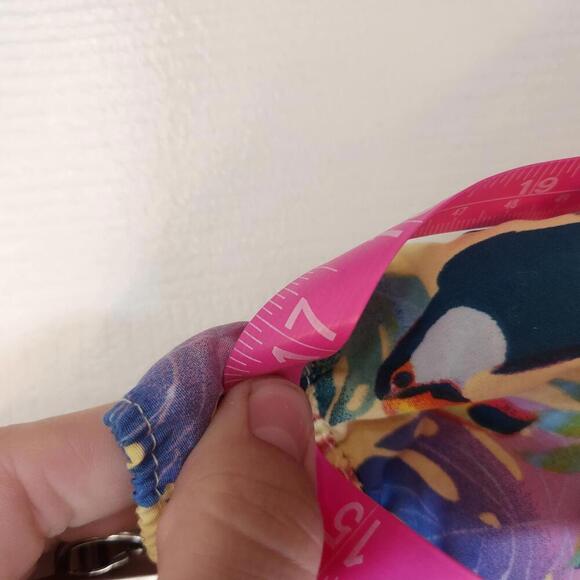 U.S. Polo Assn. Men's Vibrant Yellow Tropical Swim Shorts- Size Large - Picture 6 of 9